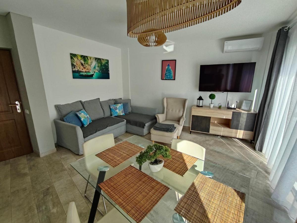 Malibu Park Apartments Sol Costa Adeje  Eksteriør billede