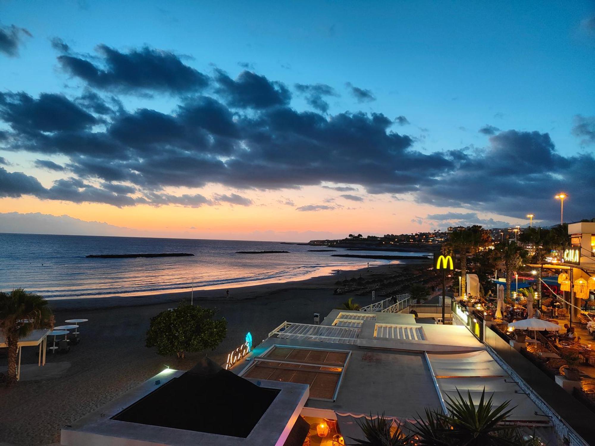 Malibu Park Apartments Sol Costa Adeje  Eksteriør billede